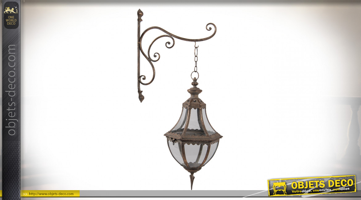 Lanterne suspendue avec potence murale finition dorée vieillie 73 cm