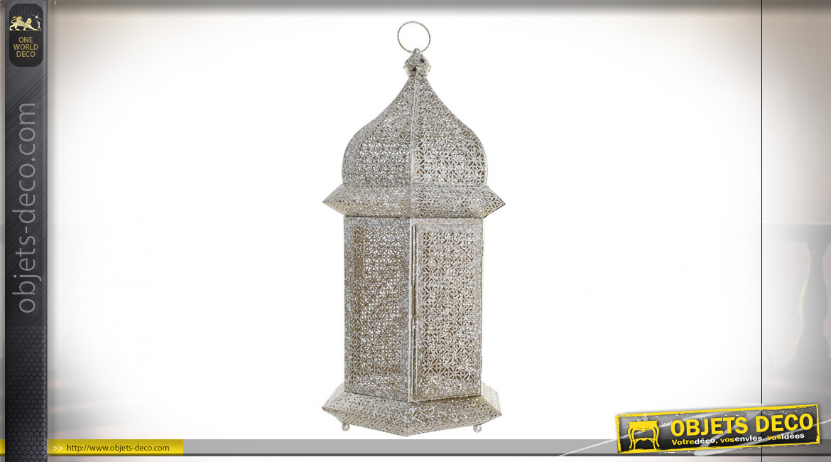 Lanterne orientale hexagonale en métal effet moucharabieh blanc et doré 56 cm