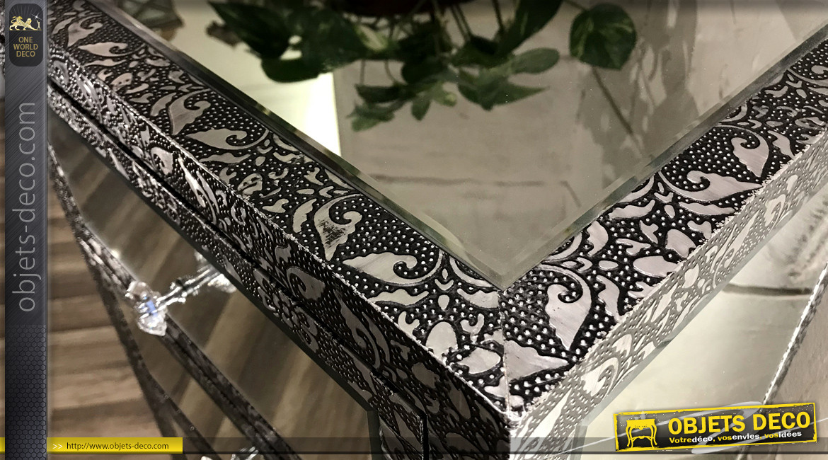 Chiffonnier 6 tiroirs de style marocain finition noir et argent avec habillage en miroirs, 107cm