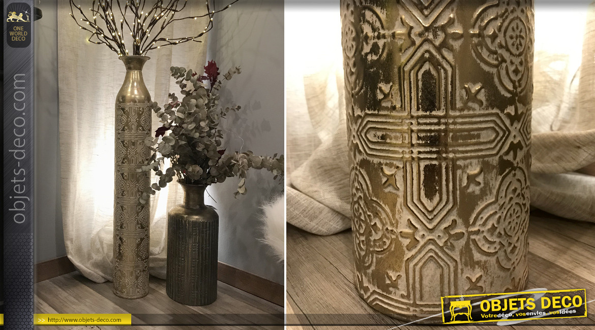 Grand vase haut en métal finition blanc et doré effet mosaique ancienne, Ø14cm / 92cm