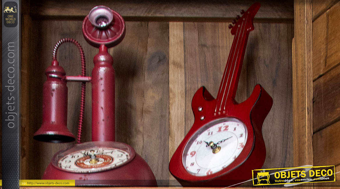 Horloge en forme de guitare à poser, en métal finition rouge ancien, ambiance salle de musique, 34cm