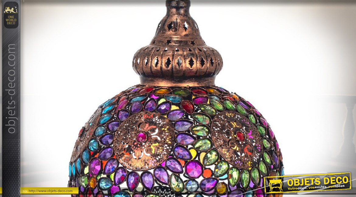 Grande lanterne électrifiée en métal finition bronze cuivré et pendeloques en acrylique multicolore, 67cm
