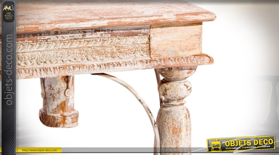 Grande table basse en bois de manguier sculpté finition vieilli, esprit authentique, 120cm