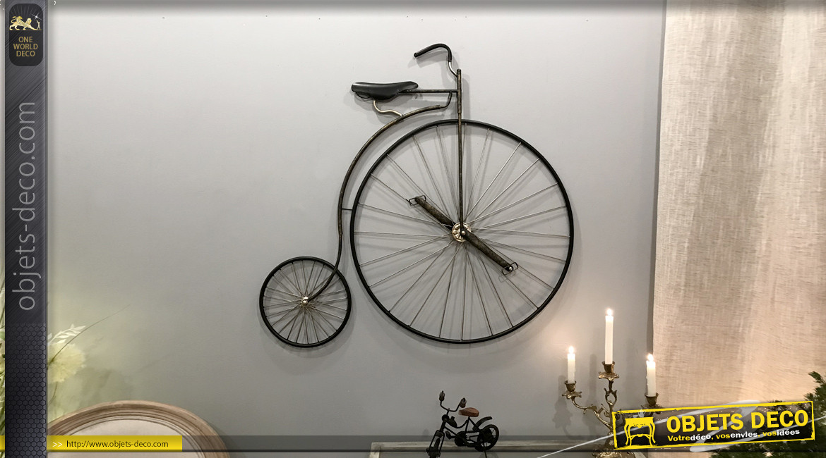 Grand vélo mural en métal, inspiration vélo Peugeot Grand-Bi, finition noir or, 100cm
