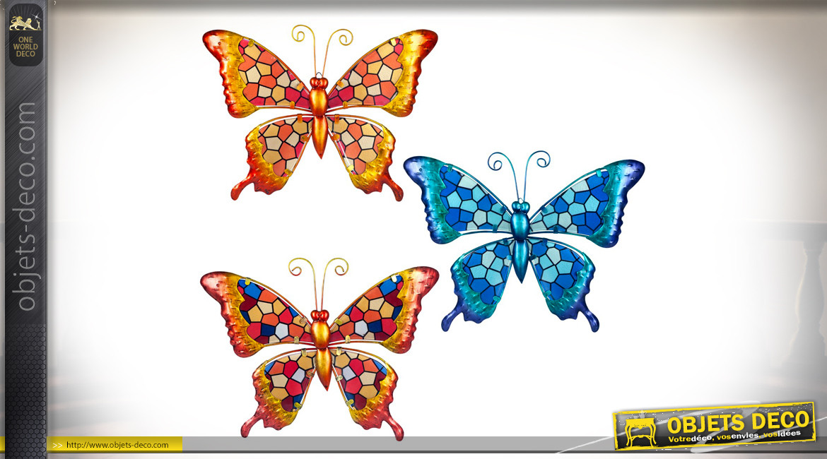 Série de 3 papillons muraux en métal et mosaique de verre coloré, 32cm