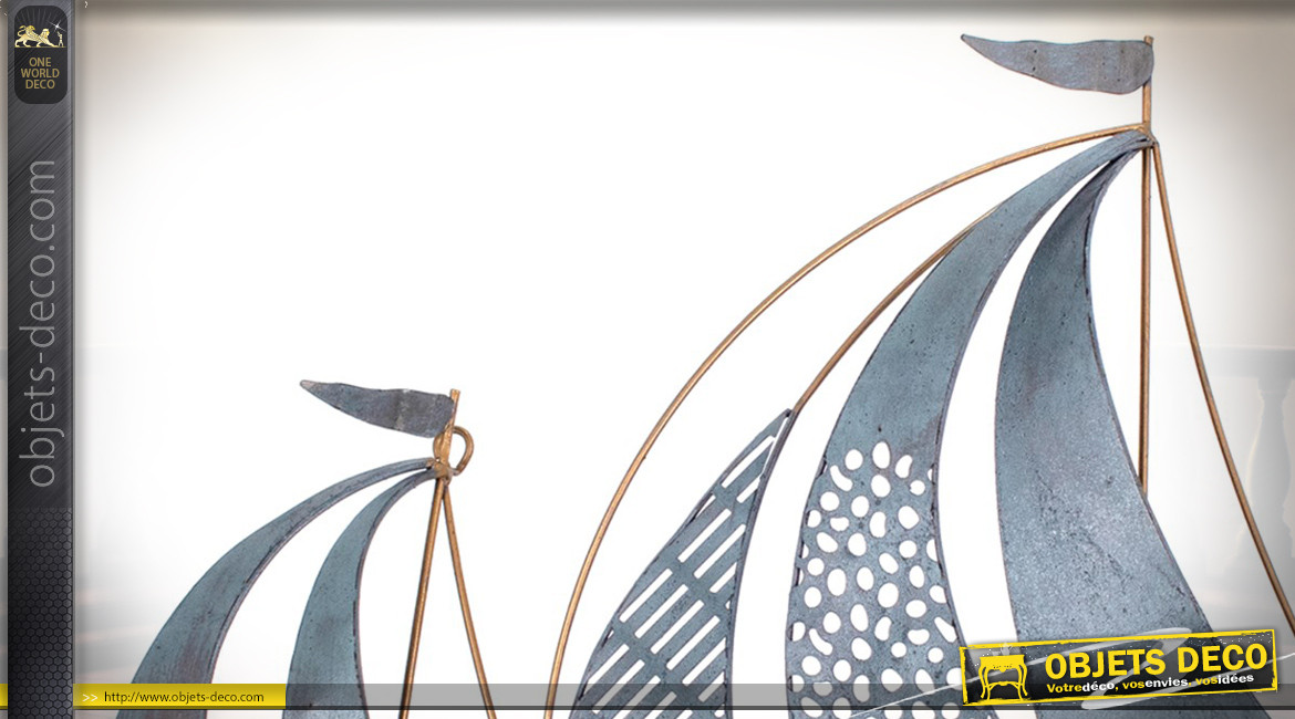 Déco murale de voiliers en métal, finition ardoise clair et bleu profond, ambiance bord de mer chic, 100cm