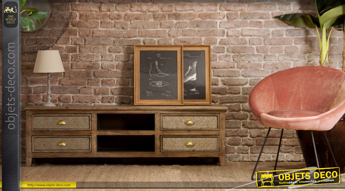 Grand meuble TV en bois de sapin vieilli, 4 tiroirs habillés d'aluminium en relief, ambiance chic, 160