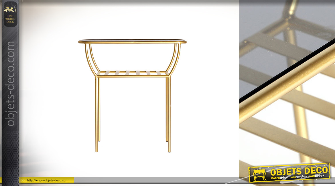 Table d'appoint rectangulaire style porte bagages en métal doré et verre, ambiance chic, 60cm