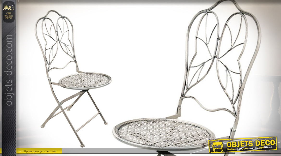 Chaise en métal avec dossier papillon, finition gris vieilli blanc, ambiance jardin d'hiver anglais, 93cm