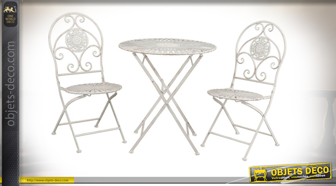 Salon de jardin RoqueMaurel, en métal finition blanc antique, 1 table et 2 chaises