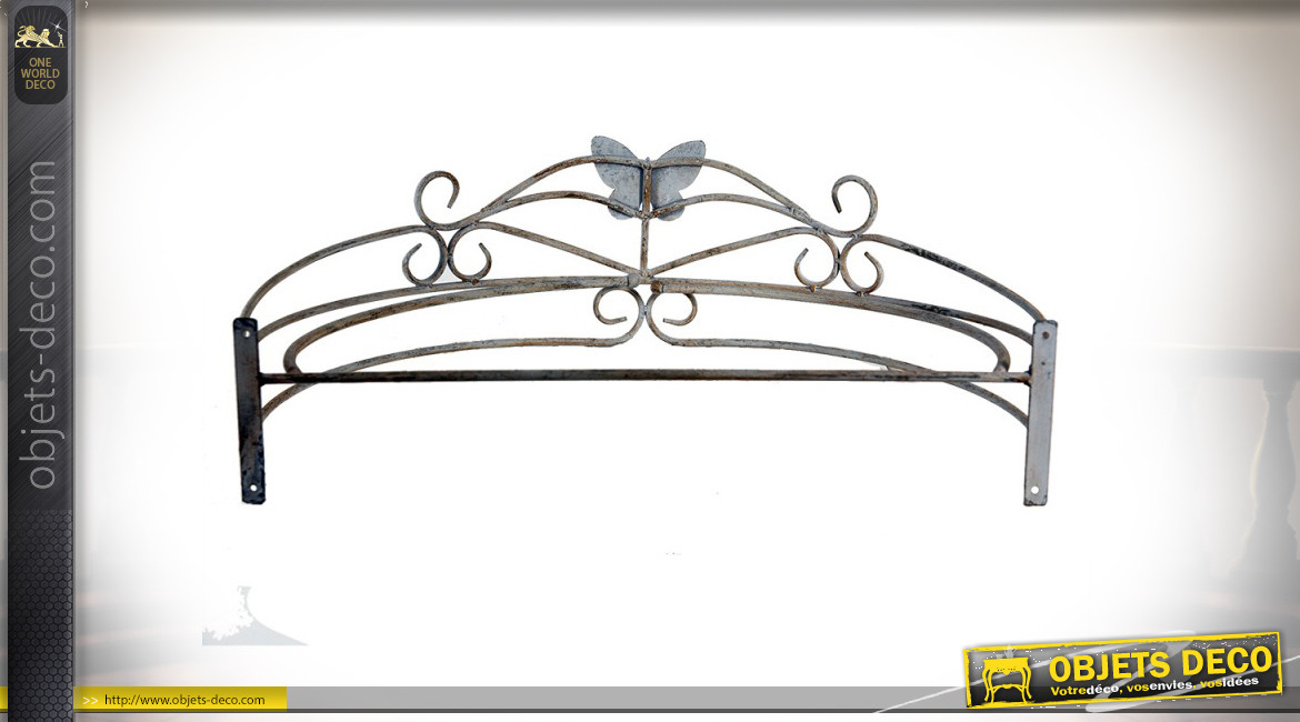 Ciel de lit en métal finition gris vieilli, papillon frontal et volutes, ambiance romantique, 66cm
