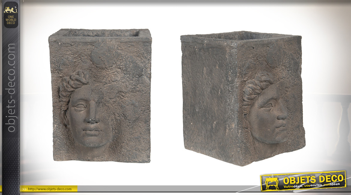 Atilius, cache pot rectangulaire effet pierre taillée avec visage, collection Rome Antique, 41cm