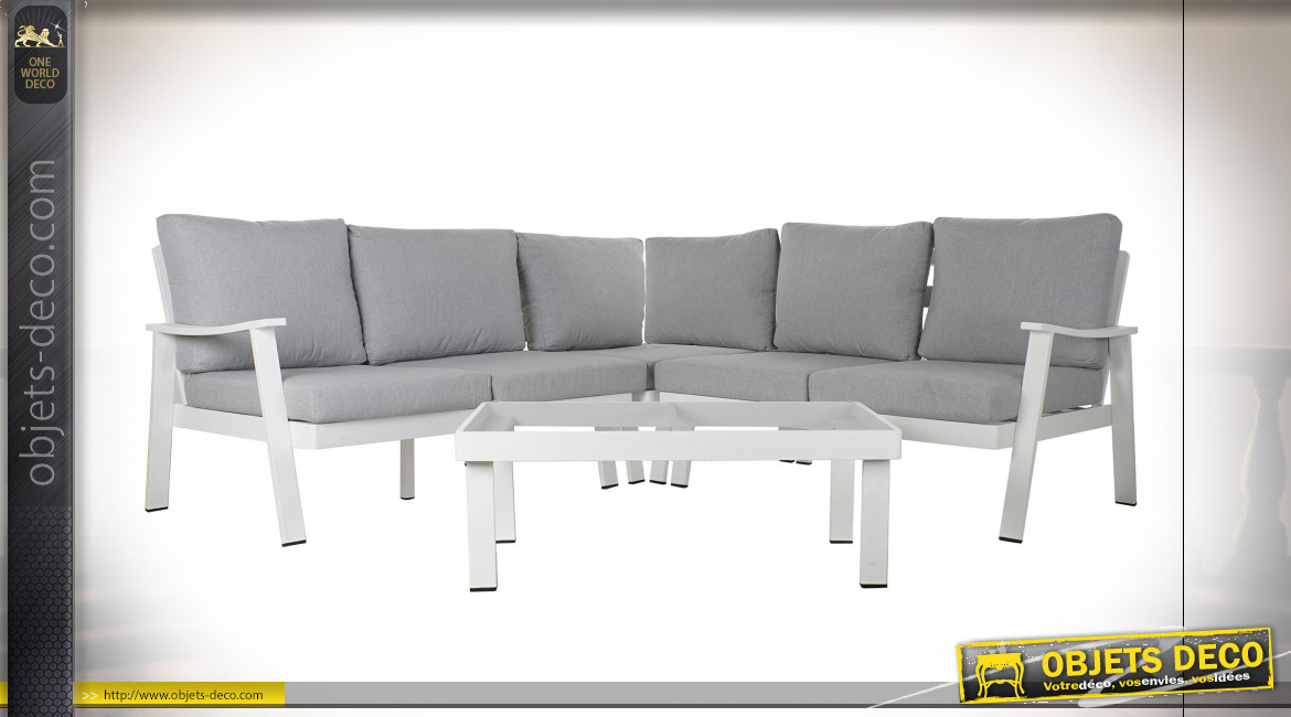 Grand canapé d'extérieur en aluminium et coussins finition gris acier, ambiance moderne, 212cm