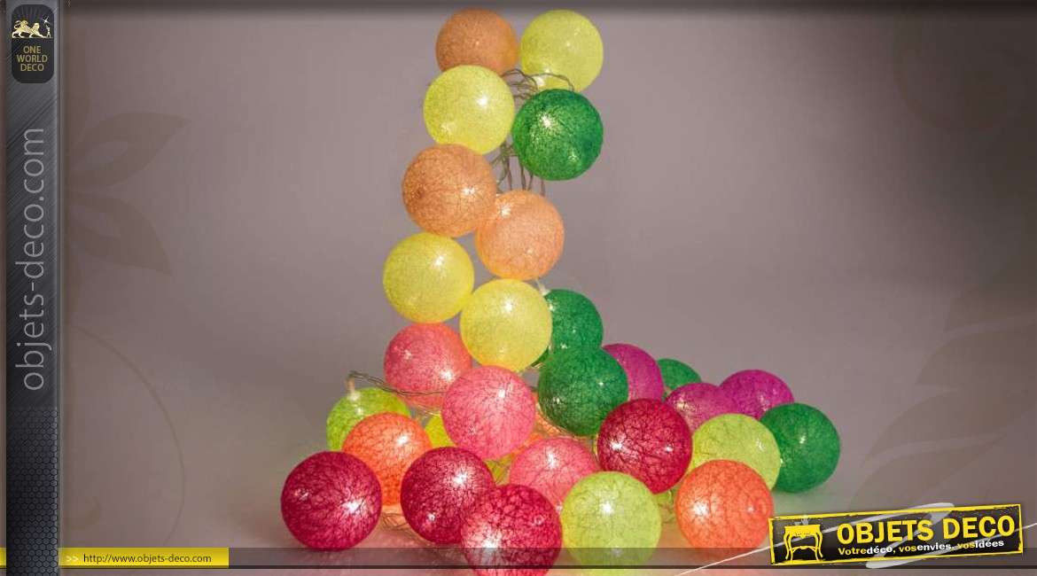 Suspension 30 boules lumineuses multicolores en coton 4,5 mètres