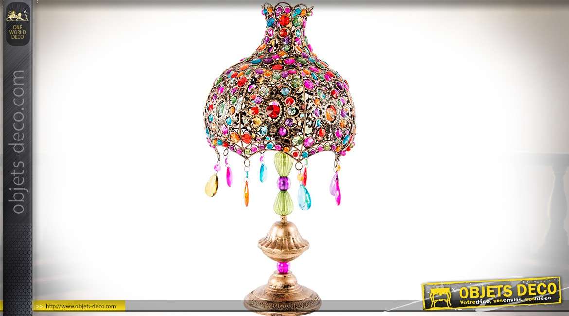 Lampe de style oriental en métal avec pampilles et brillants multicolores
