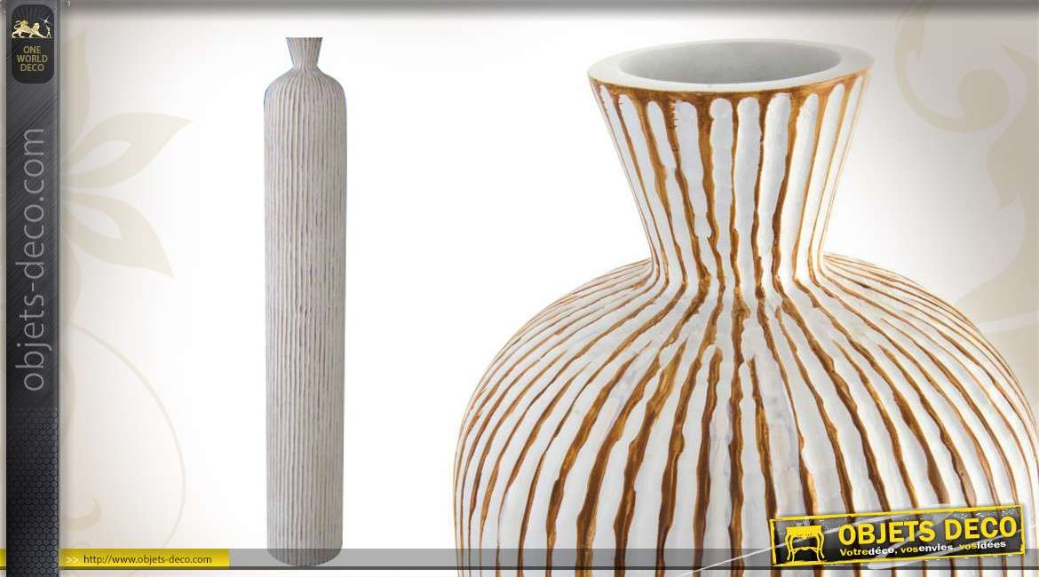 Grand vase décoratif coloris blanc à la finition vieillie