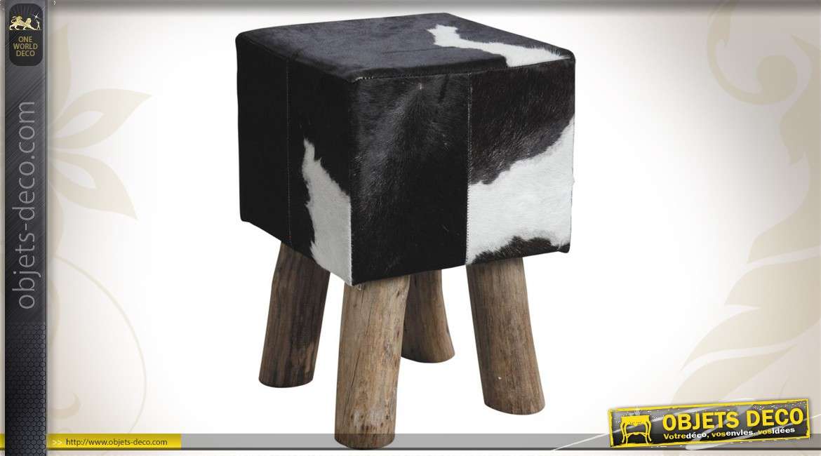 Tabouret en bois de forme carrée avec assise en peau de vache
