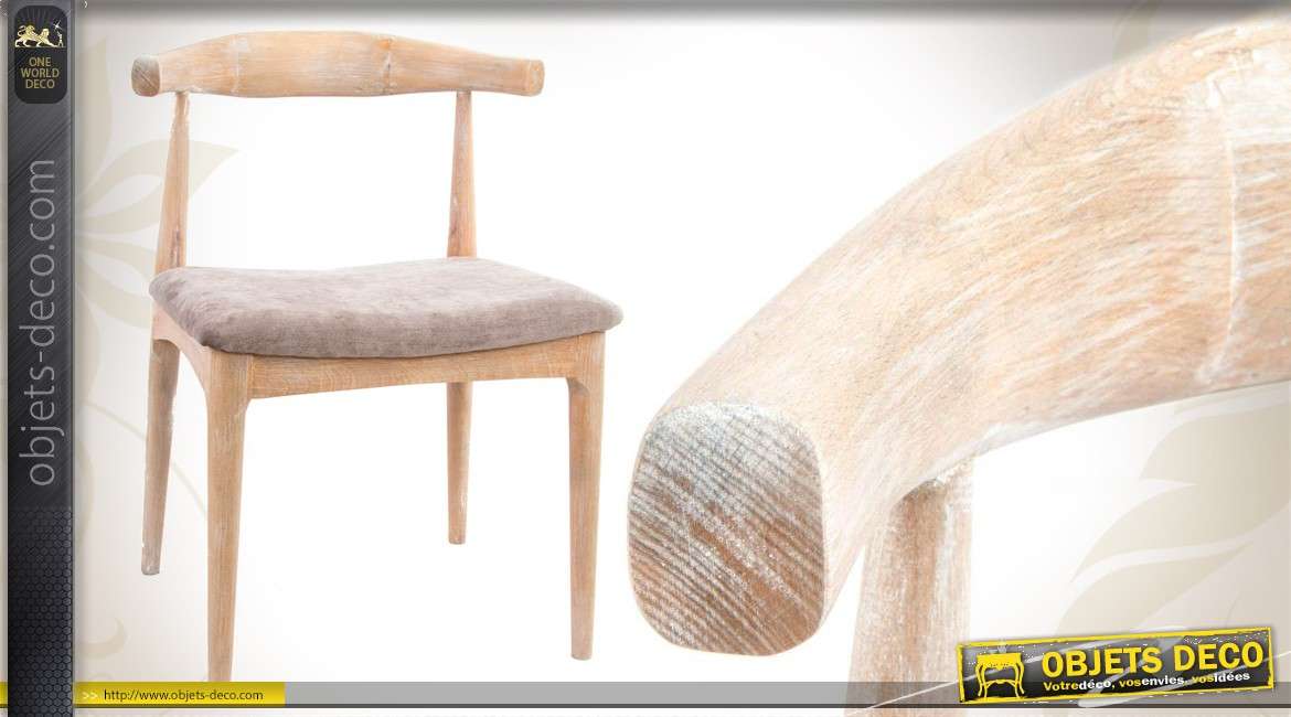 Chaise de style scandinave en bois et en tissu