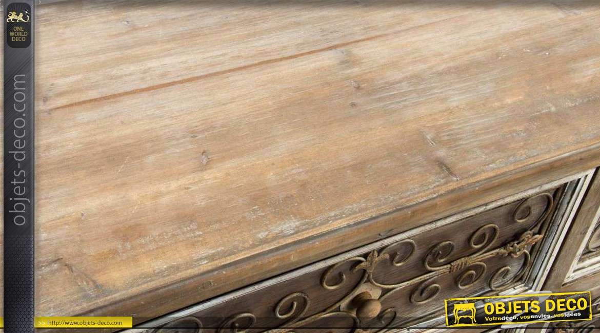 Commode en bois de style ancien pourvue de 6 tiroirs