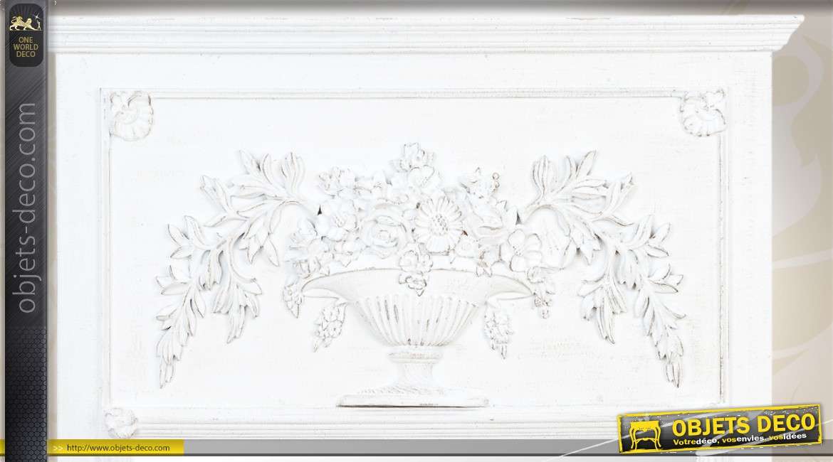 Elégant miroir trumeau à décor floral patiné blanc ancien