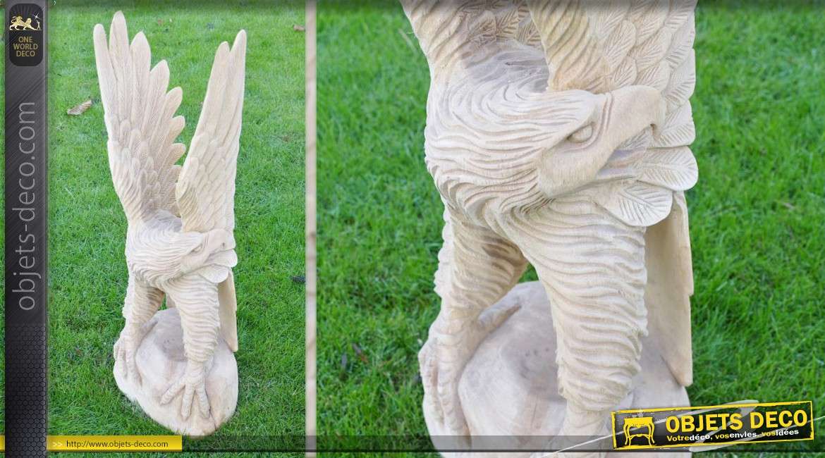 Statue animalière d'aigle sculptée à la main en teck 78 cm (droit)