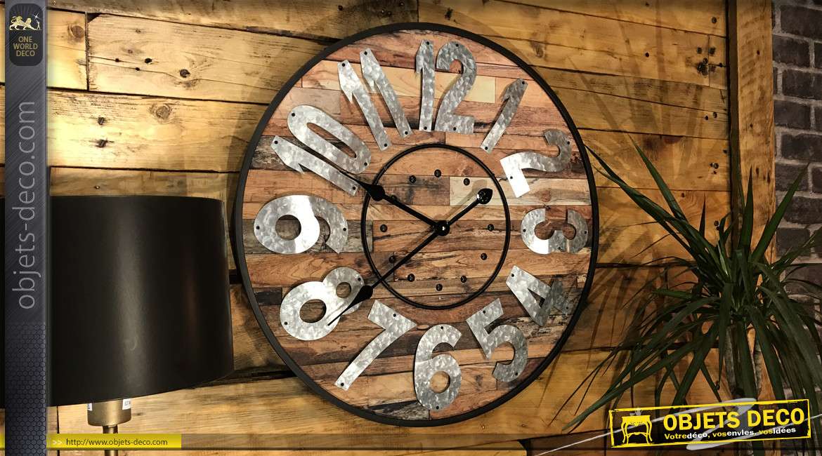 Horloge en bois style palette et métal Ø60 - Querelles entre aiguilles