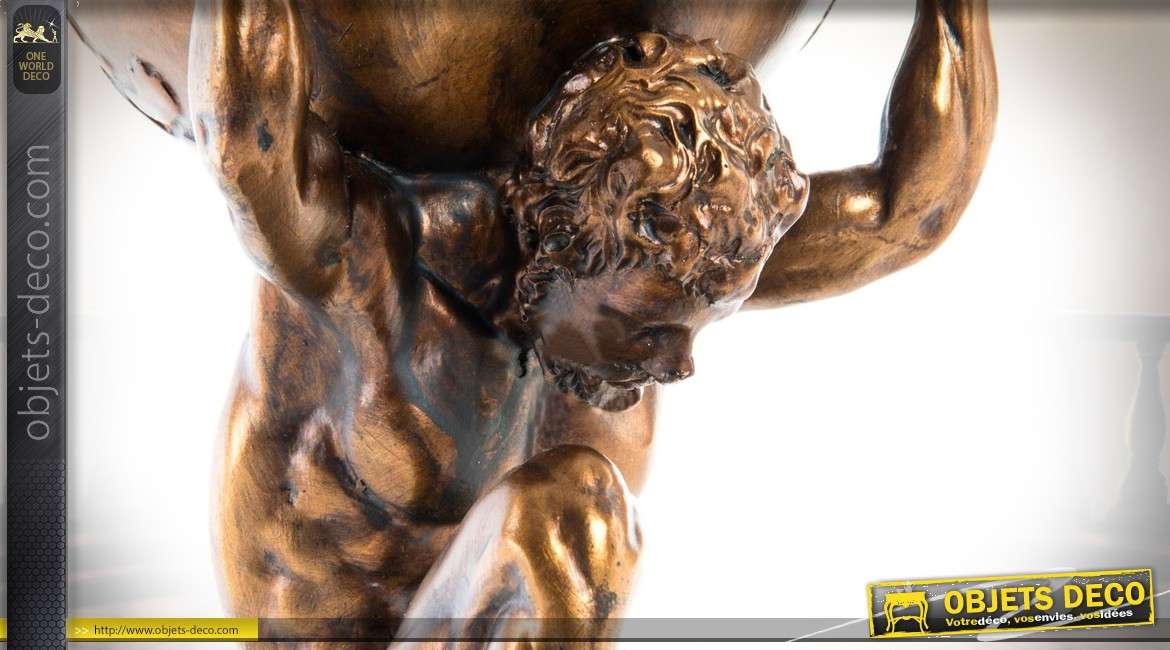 Statuette d'Atlas portant le monde effet vieilli doré en résine