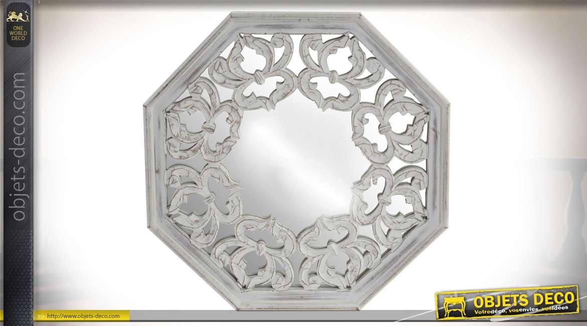 Miroir en bois sculpté finitions blanches style romantique