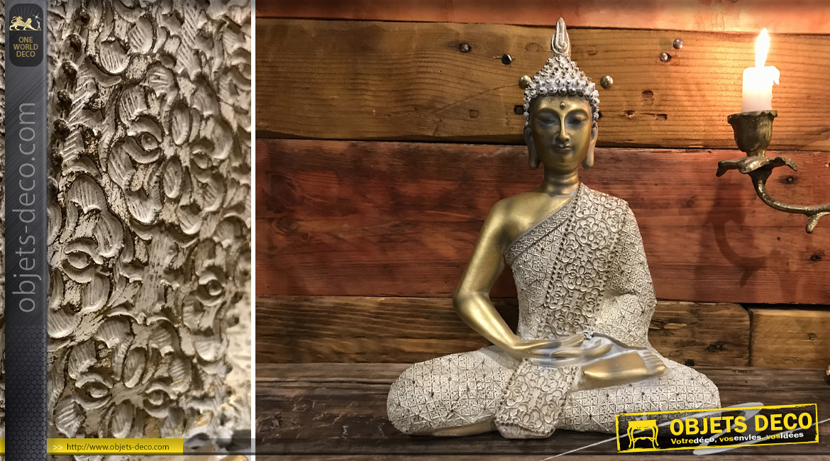 Statuette de Bouddha en position du lotus finition blanchie et dorée, 27 cm