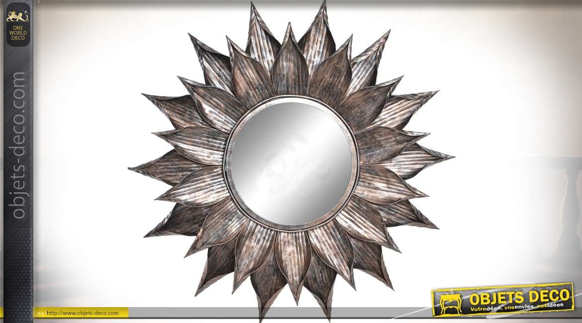 Miroir argenté et vieilli en forme de grande fleur de tournesol Ø 76 cm