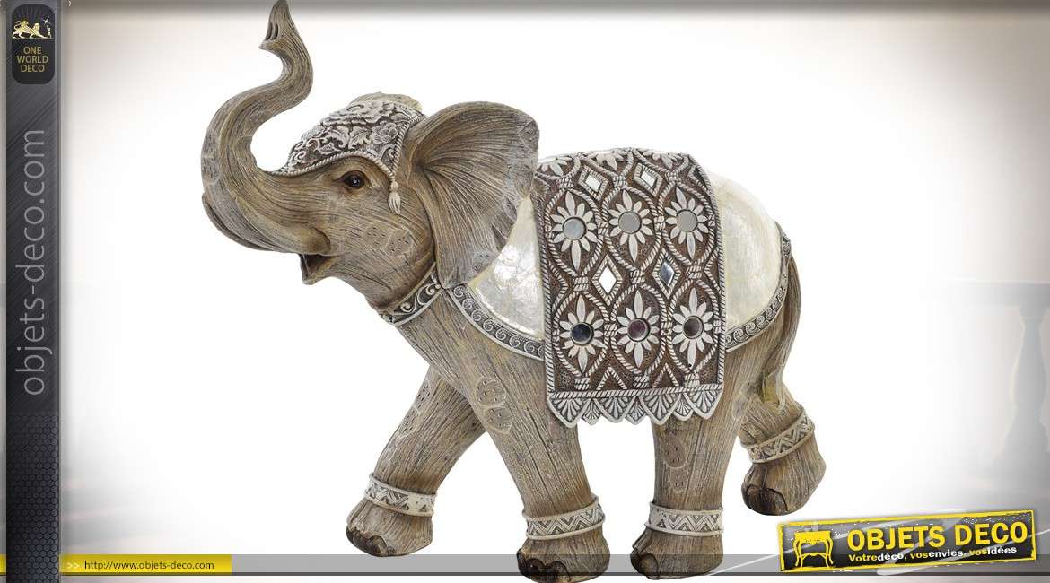 Statuette d'éléphant indien avec harnachement d'apparat 26 cm