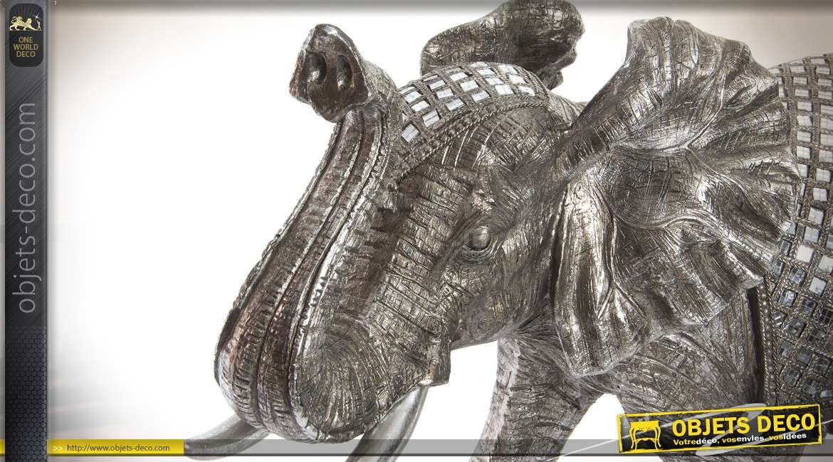 Grande statuette d'éléphant gris argenté avec mosaïques en petits miroirs 67 cm
