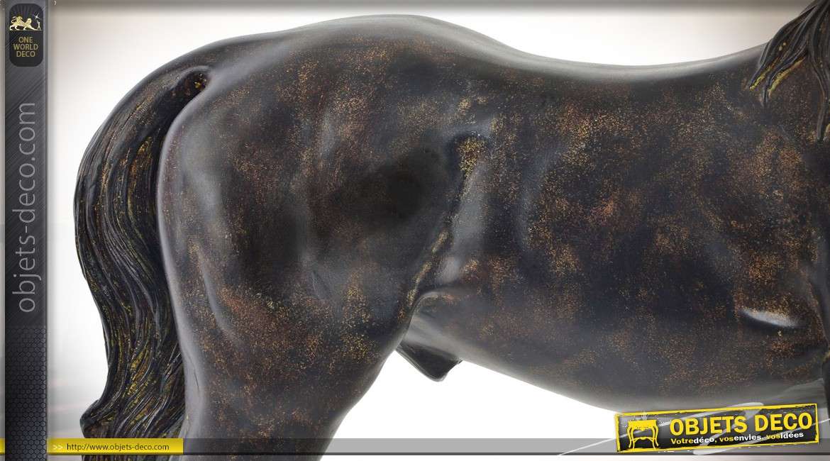 Grande statuette de cheval marron foncé en résine 45,5 cm