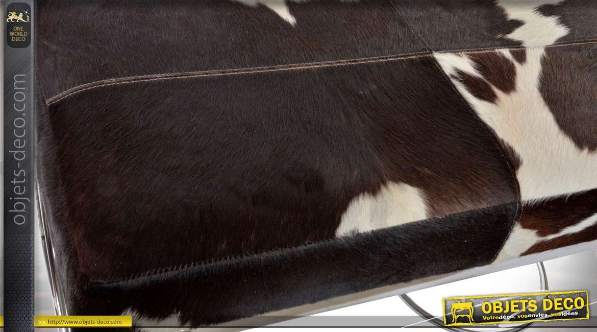 Banquette bout de lit design métal argenté et fourrure naturelle de vache 122 cm