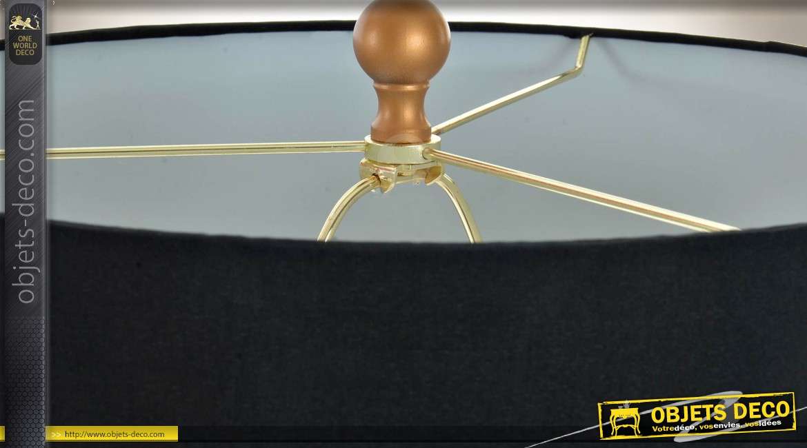 Lampe de table design pied en métal doré et abat-jour cylindrique noir