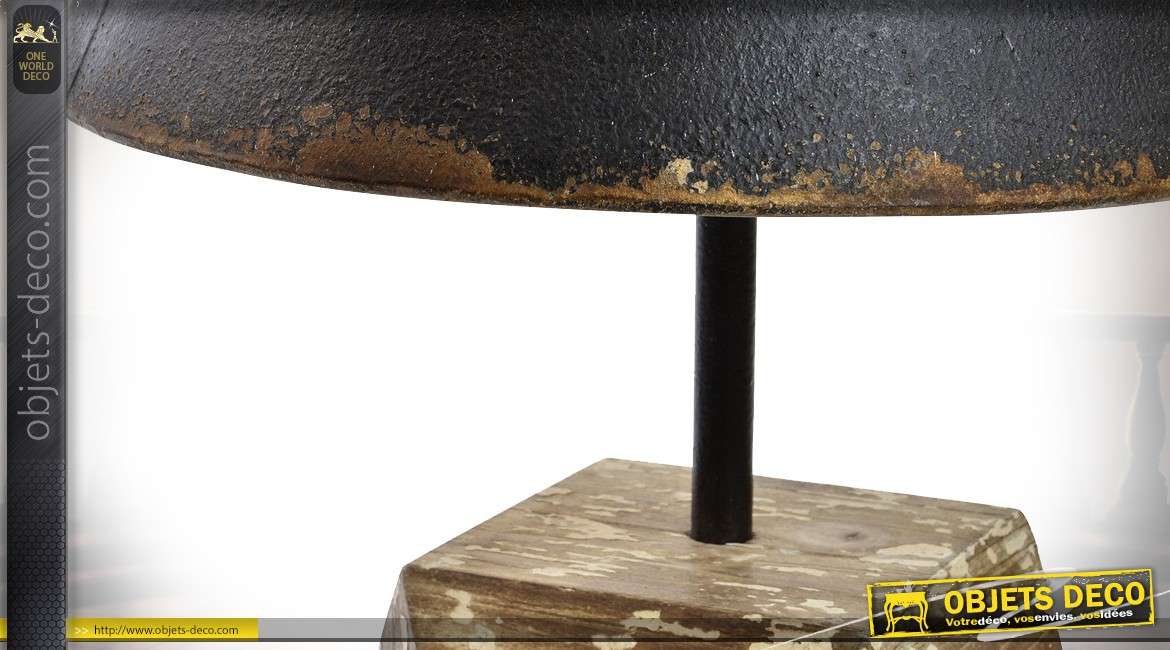 Lampe de salon rustique et rétro en bois vieilli et métal noir 74 cm