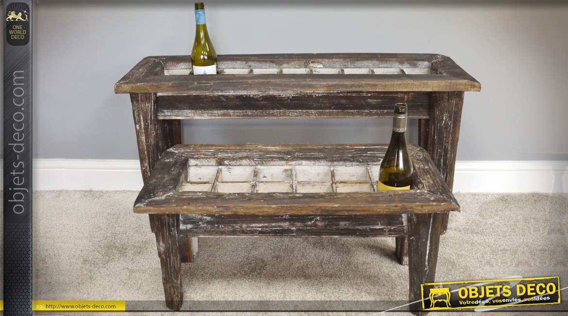 Série de 2 tables basses range-bouteilles en bois vieilli pour 30 bouteilles