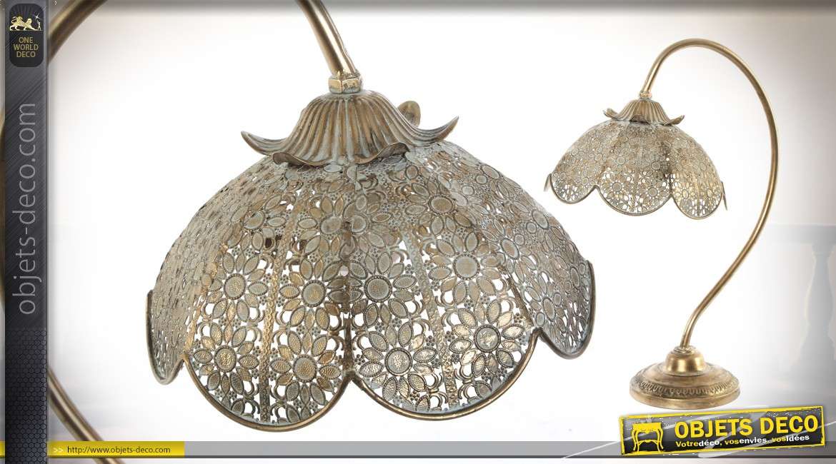 Lampe de table en métal style oriental moucharabieh forme de fleur 50cm