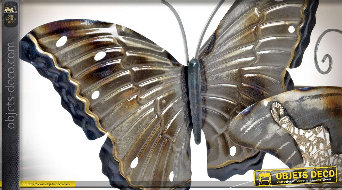 Grande décoration murale en métal : papillons multicolores 101 cm