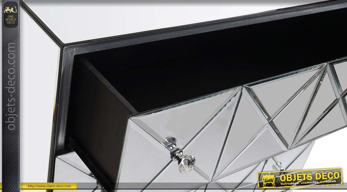 Commode design précieuse à 4 tiroirs avec habillage en miroirs 116 cm