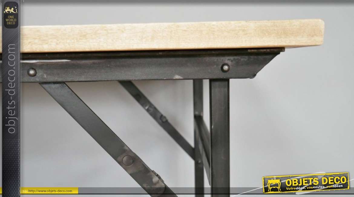 Table haute de style industriel, en bois de manguier et structure en metal noir, modèle pliable