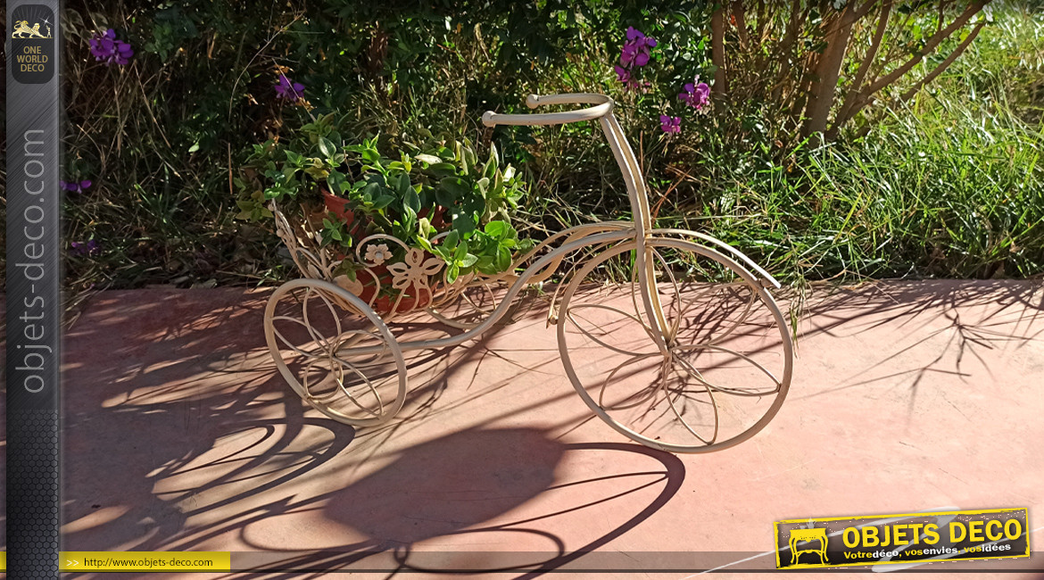Vélo décoratif floral en fer forgé crème