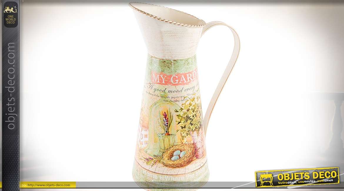 Grand broc à eau en métal coloris crème vieillie avec illustration vintage 40 cm