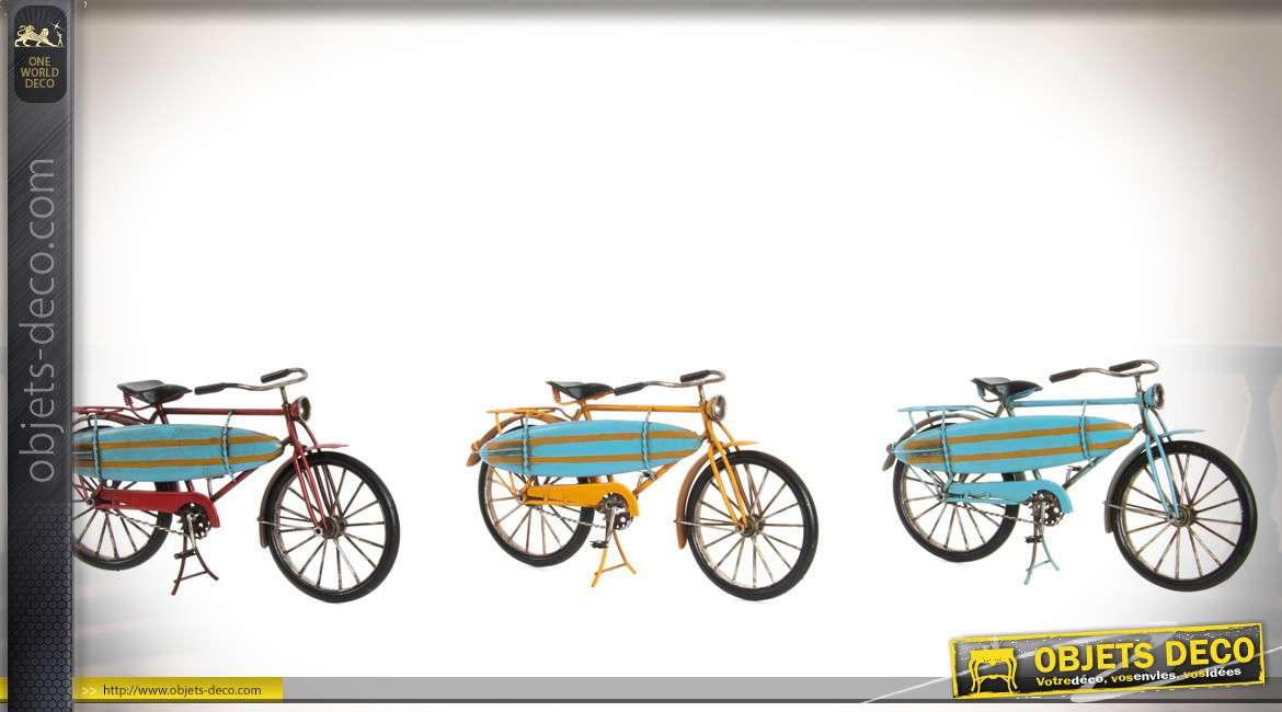 Série de trois vélos rétros décoratifs en métal 29 cm