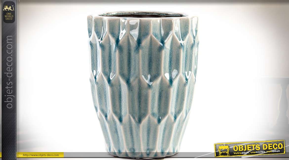 Série de 4 vases en grès finition brillante à motifs géométriques en relief 19 cm