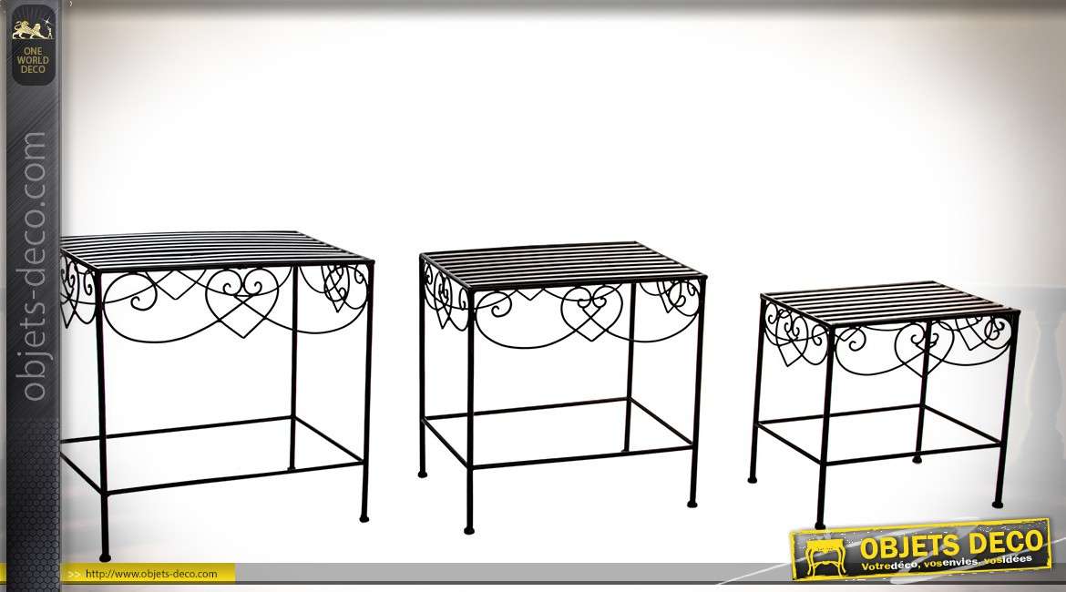 Série de 3 tables basses en métal esprit fer forgé avec plateaux en clairevoie