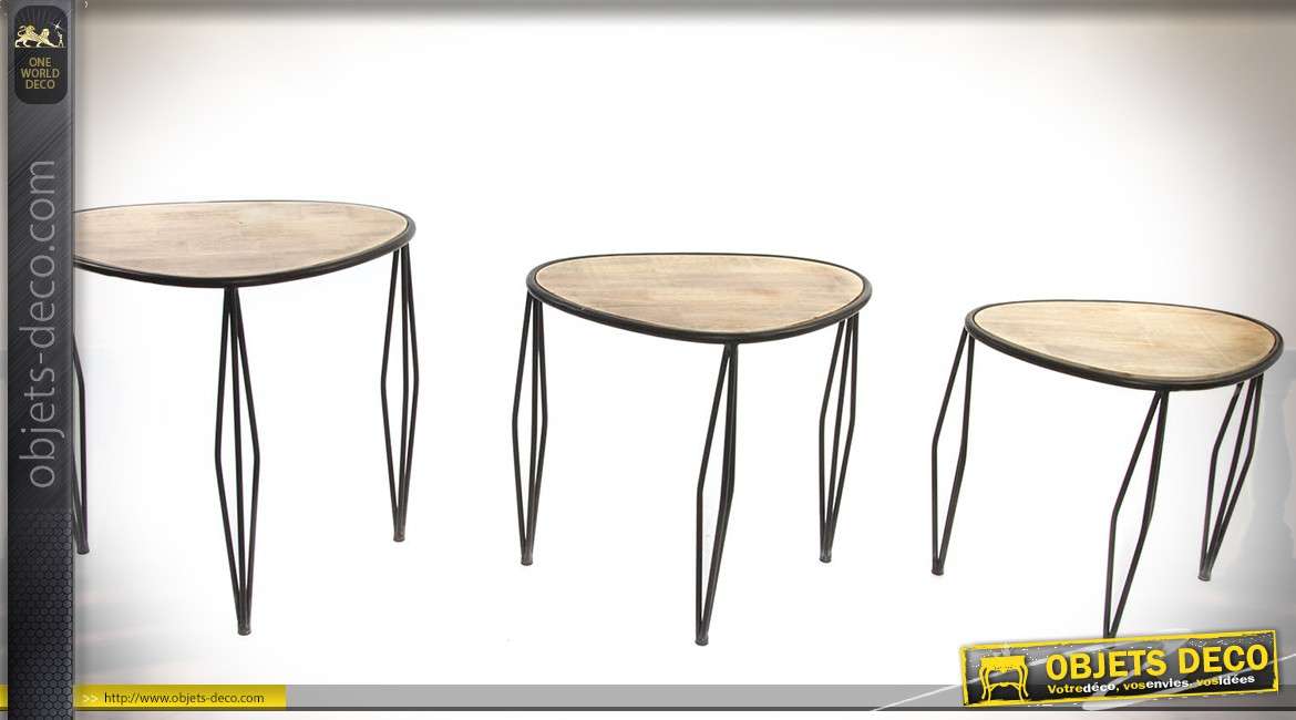 Série coordonnée de trois tables basses en bois et métal style rétro