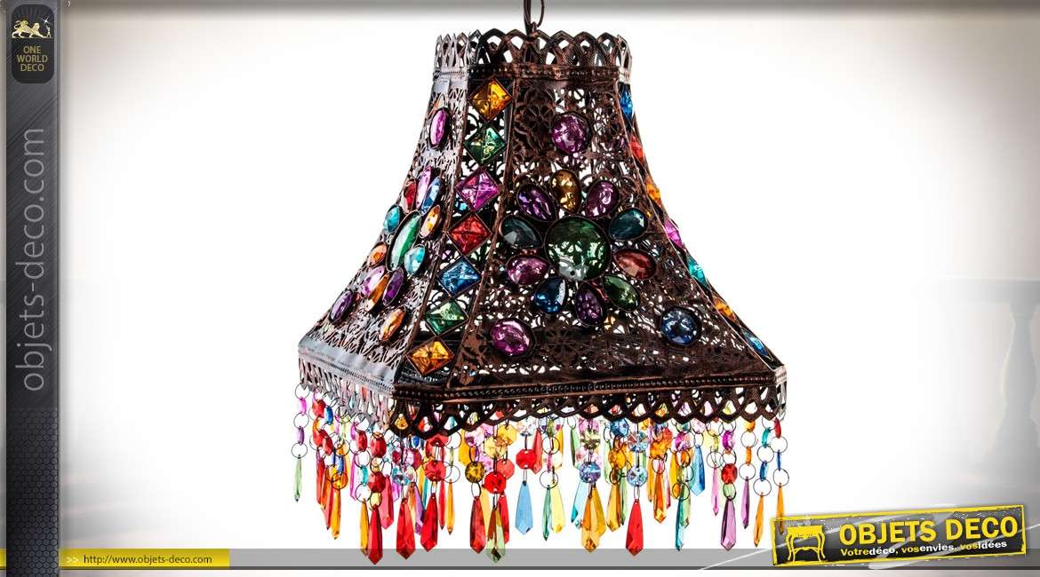 Suspension métal forme toit de pagode à pampilles et cabochons multicolores