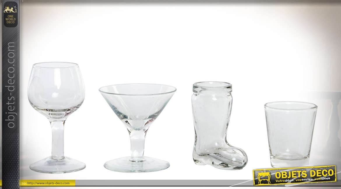 Série de 4 verres originaux shooters de formes diverses 50 ml à 70 ml