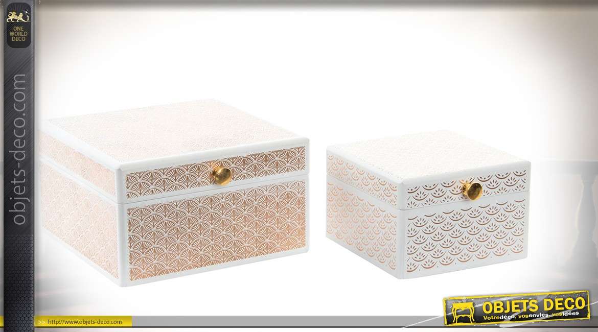 Série de deux boîtes à bijoux en bois laqué blanc avec motifs dorés 14 x 15 cm